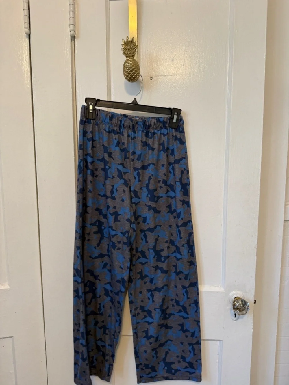 Eddie Bauer Blue and Gray Camouflage Lounge Pants youth L
